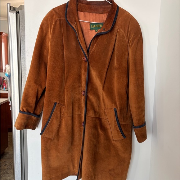 Danier Brown orangy coat Jacket for Women vintage - Picture 2 of 3